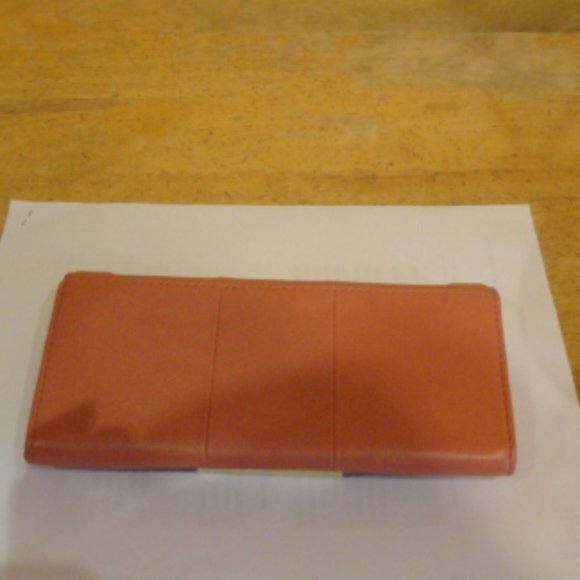 Coach Kristin Pink Leather Wallet - Picture 3 of 7